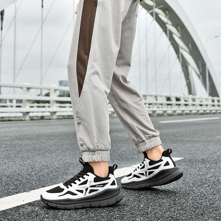 Metro X-Flow Sneakers