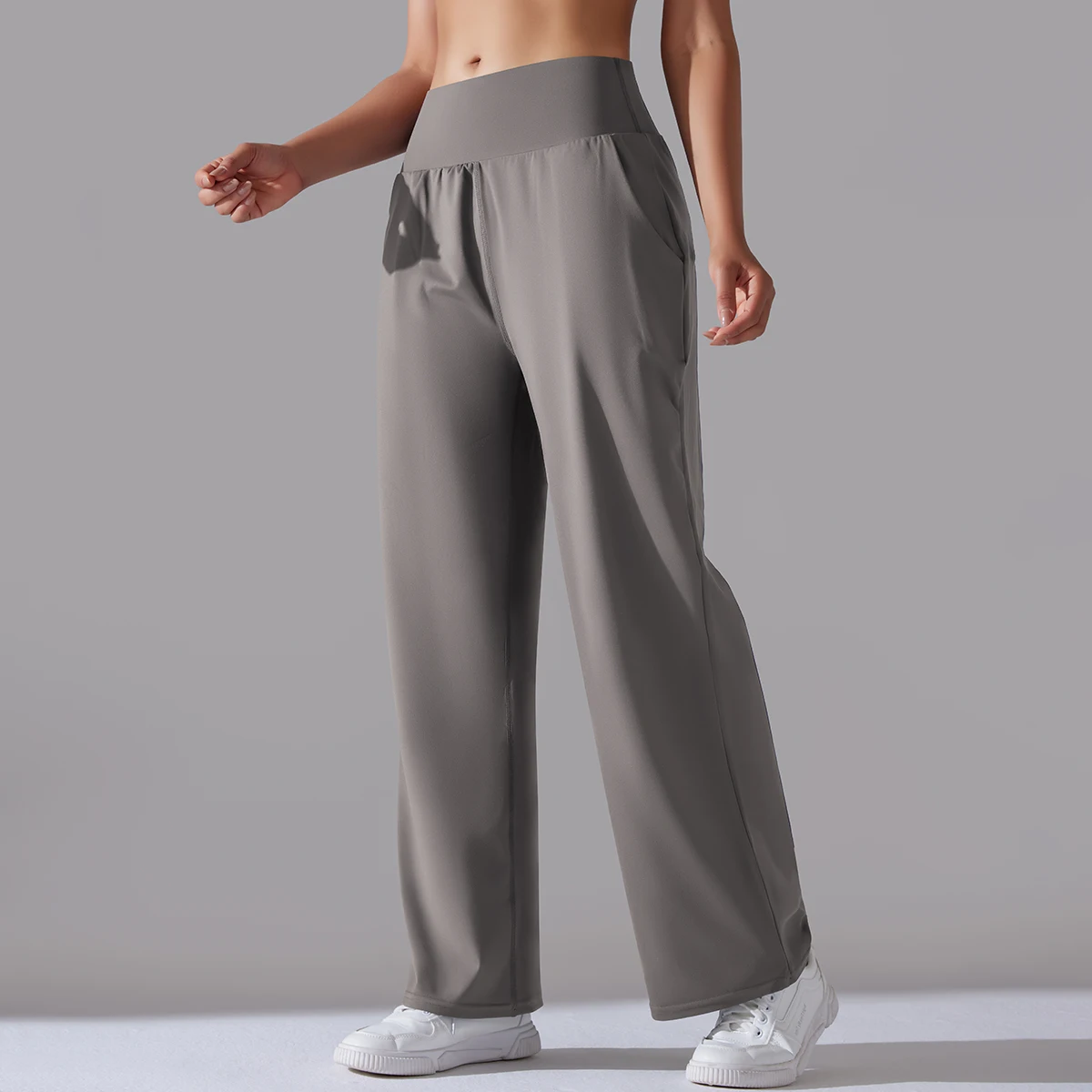 PureMotion Relaxed Pants