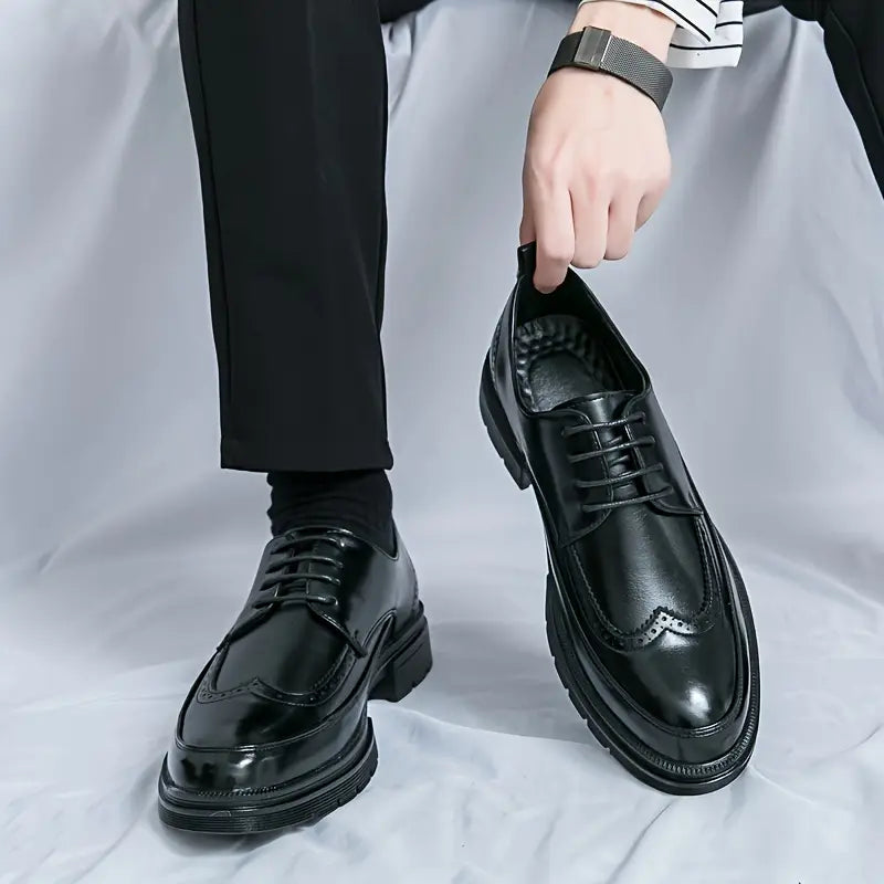 Cavere Cowhide Shoe